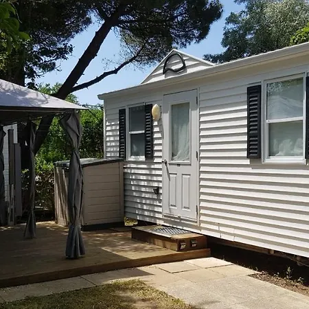 Campingplads Mobilhome Ile D'oleron 3 Etoiles Pret De 3 Velos Inclus Piscine Et A 200m La Cotinière