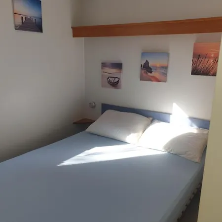 Campingplads Mobilhome Ile D'oleron 3 Etoiles Pret De 3 Velos Inclus Piscine Et A 200m *
