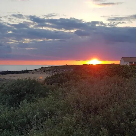 Mobilhome Ile D'oleron 3 Etoiles Pret De 3 Velos Inclus Piscine Et A 200m La Cotinière